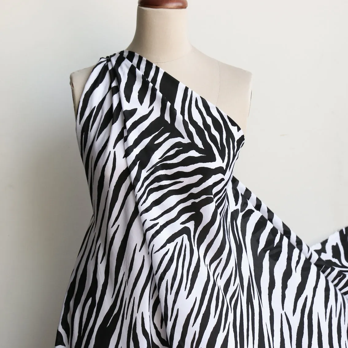 Cat Stripes - Silk Crepe De Chine